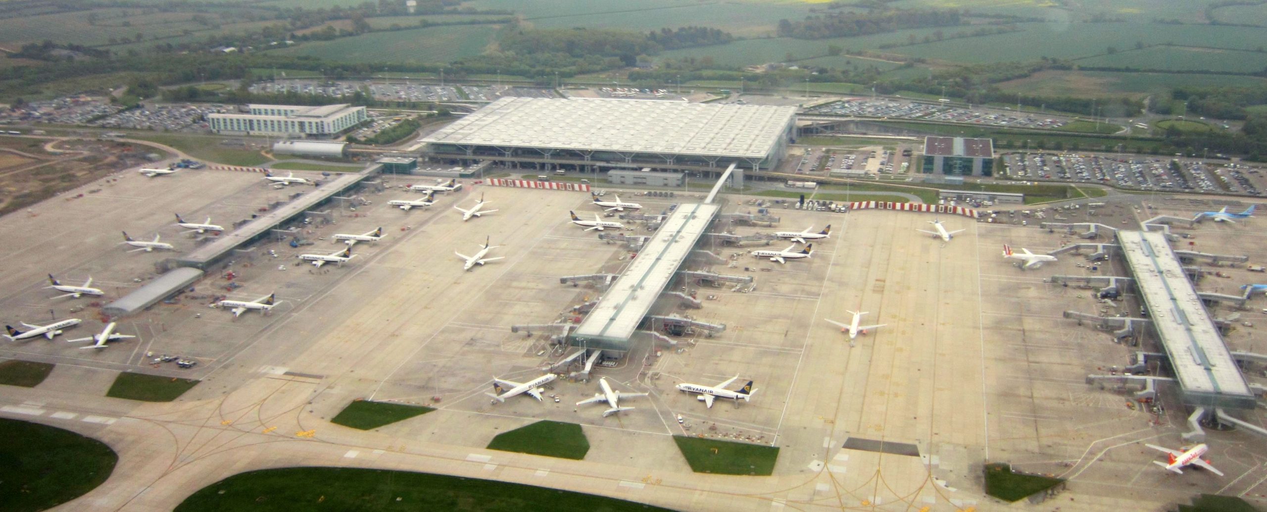 Plans to expand Stansted Airport delayed by Uttlesford District Council